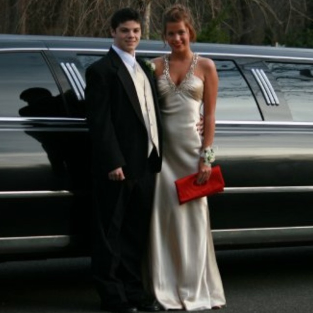 Gorgeous faviana dress